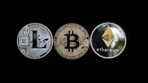 Lee más sobre el artículo ¿Qué significa que las criptomonedas estén descentralizadas?