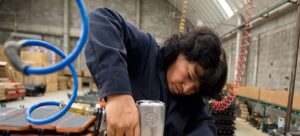 Lee más sobre el artículo Cae el crecimiento económico global y continúa la inflación