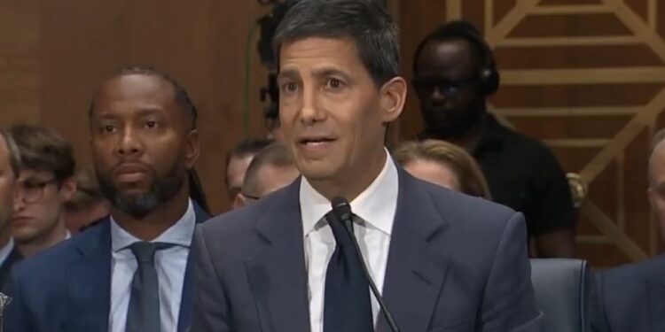 El Senado confirma que Kevin Warsh será el próximo presidente de la FED
