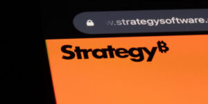 Strategy está siguiendo con bitcoin «una receta para el desastre»